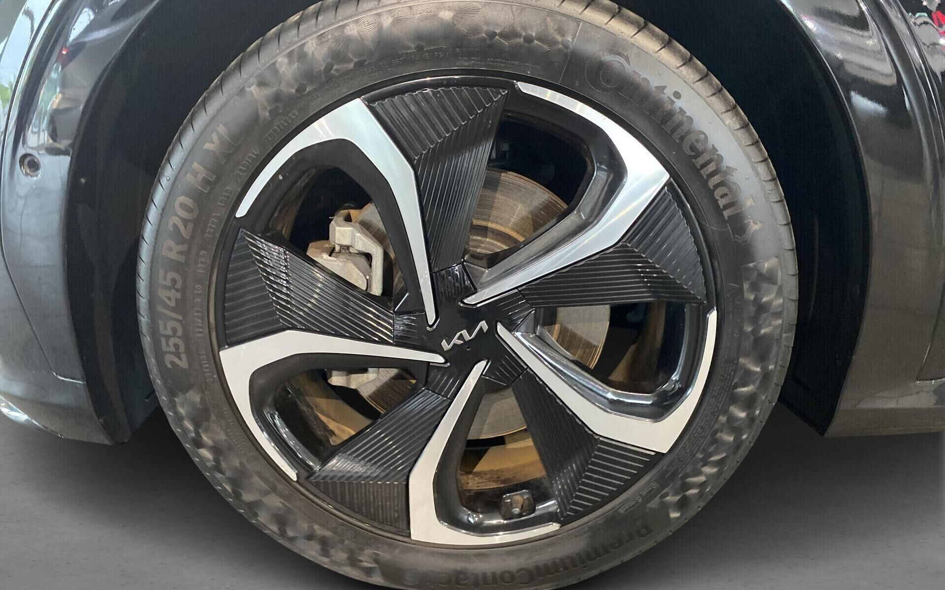 Sort Kia EV6 fra 2022