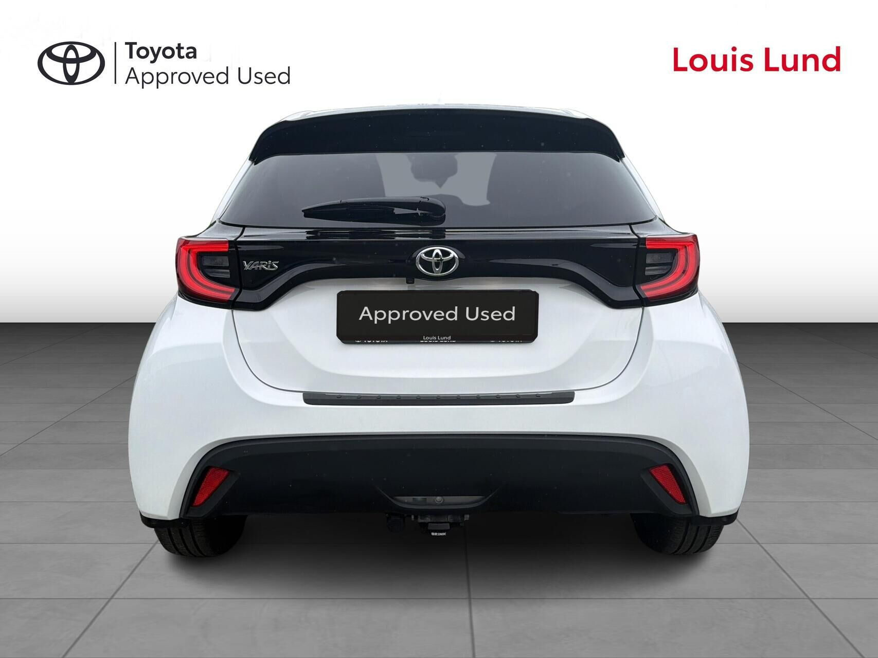 Hvid Toyota Yaris fra 2021