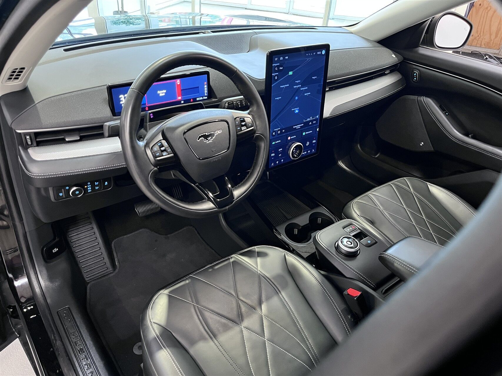Ford Mustang Mach-E Long Range, 294hp, 2022