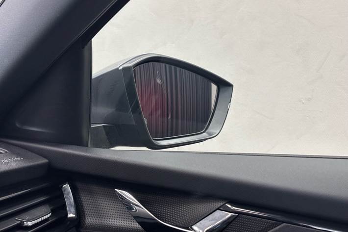 Grå Skoda Kamiq fra 2022