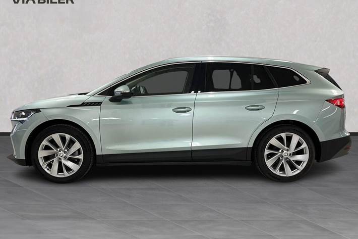 Sølv Skoda Enyaq fra 2021