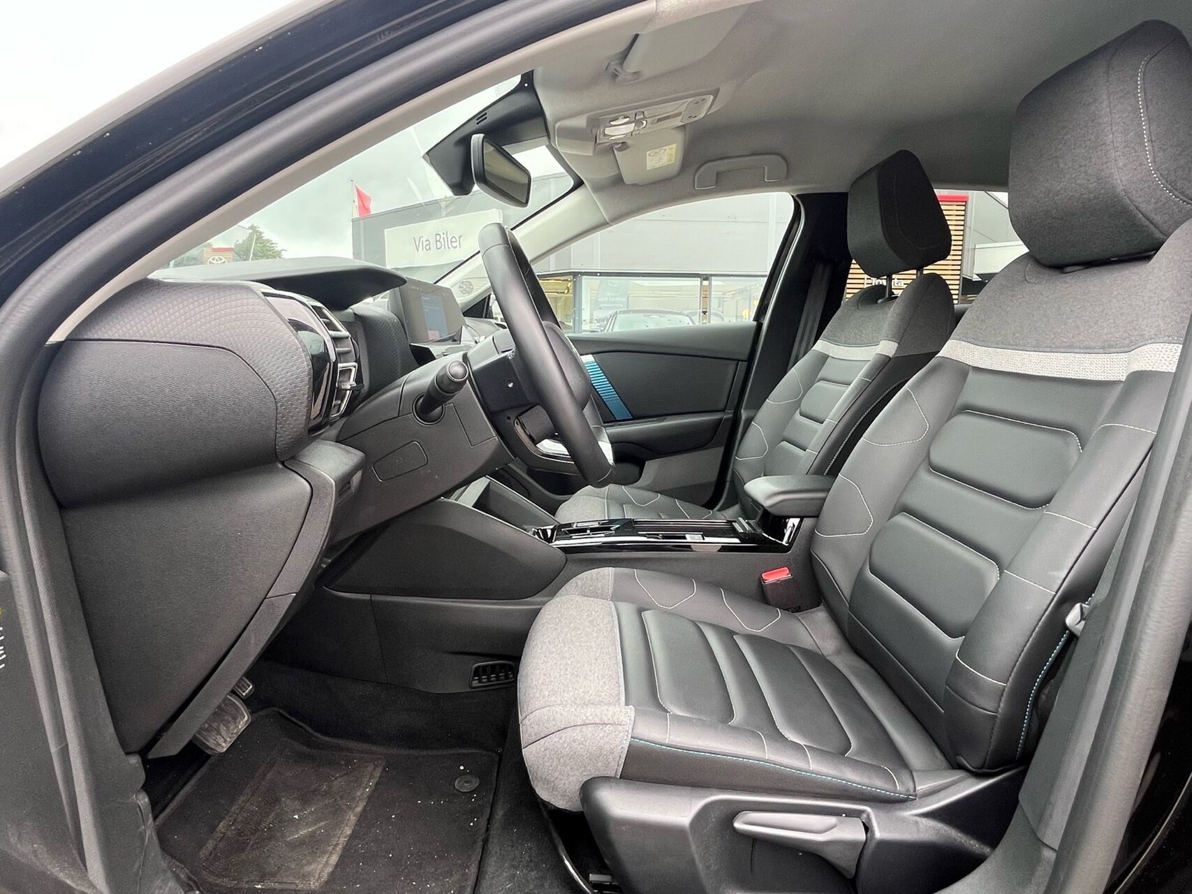 Sort Citroën ë-C4 fra 2023