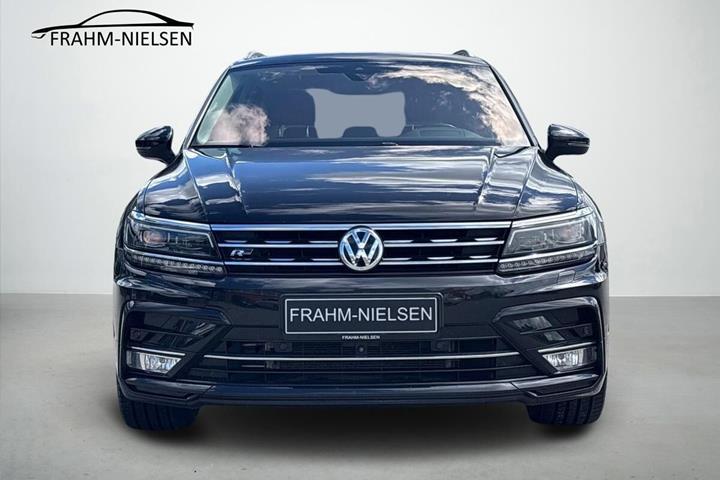 Sort VW Tiguan fra 2016