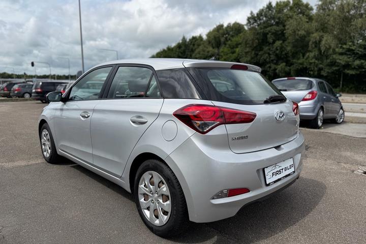 undefined Hyundai i20 fra 2015