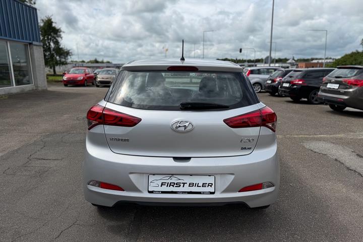 undefined Hyundai i20 fra 2015