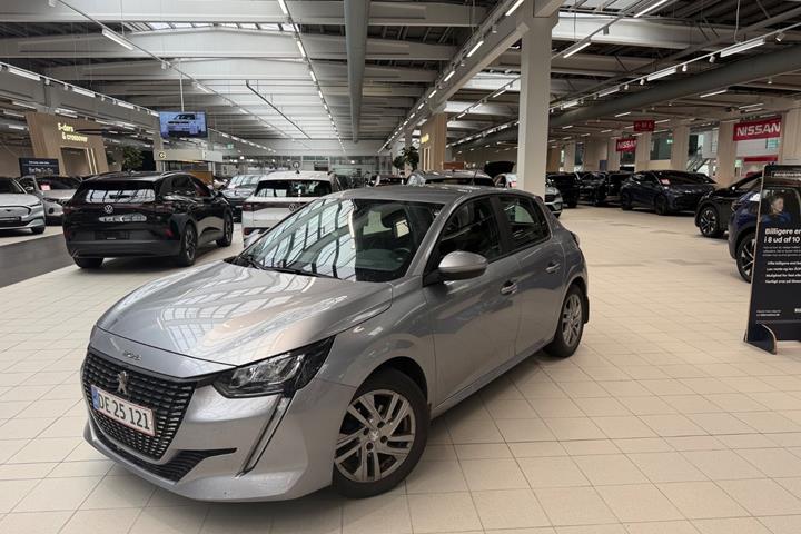 Sølv Peugeot 208 fra 2020
