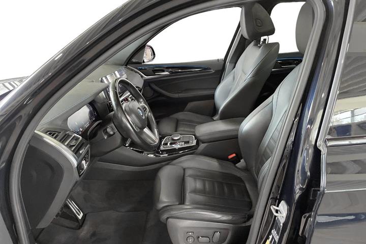 Sort BMW iX3 fra 2024