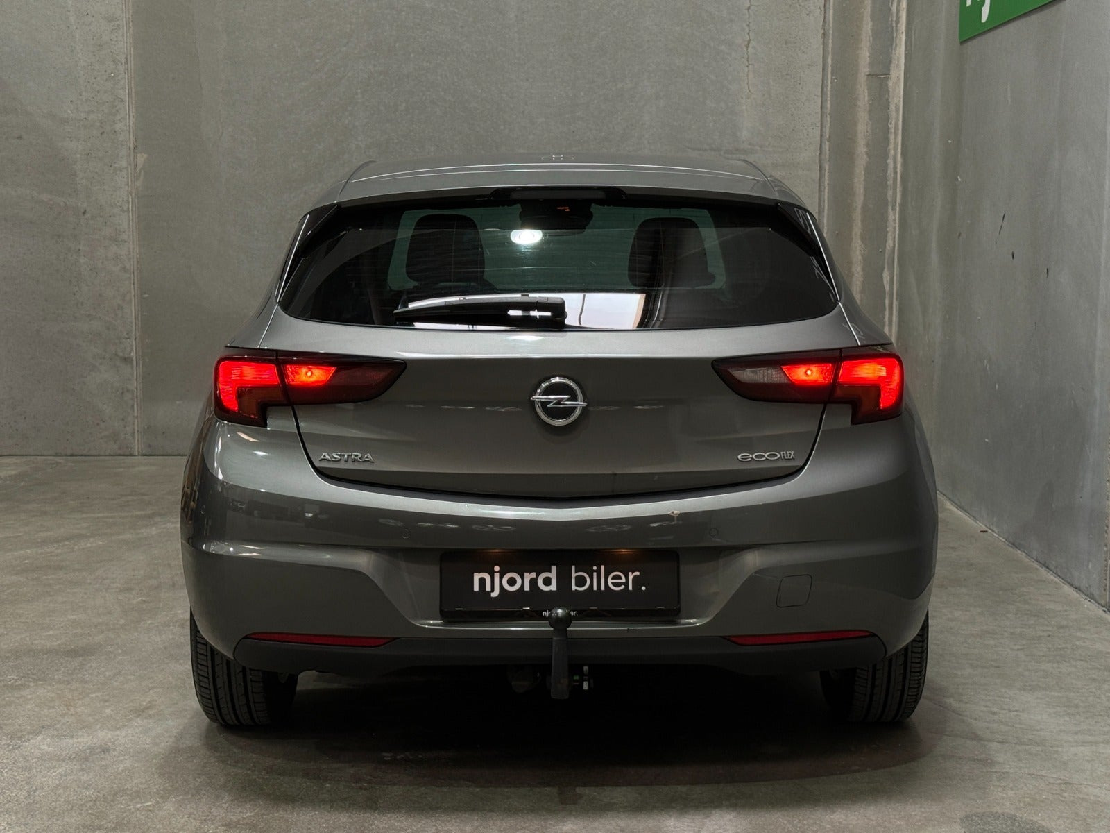 undefined Opel Astra fra 2017