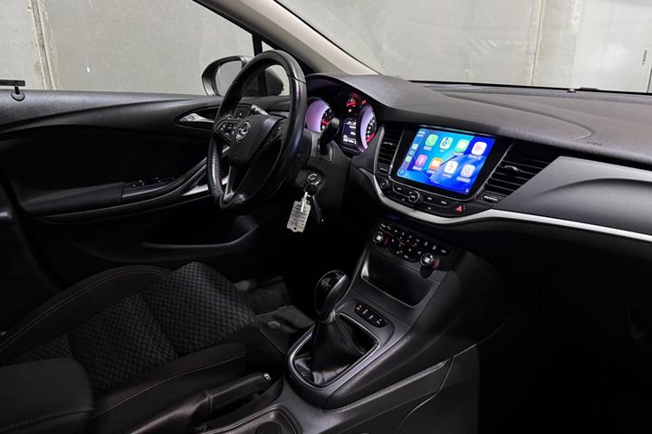 undefined Opel Astra fra 2017