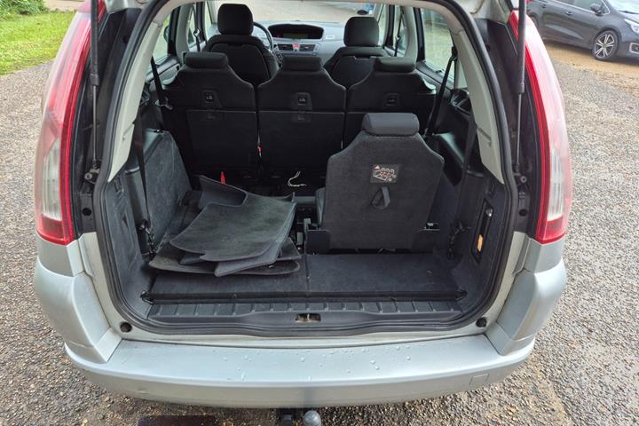 Grøn Citroën Grand C4 Picasso fra 2008