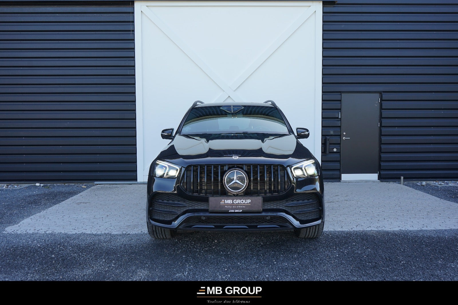 Sort Mercedes GLE350 de fra 2021