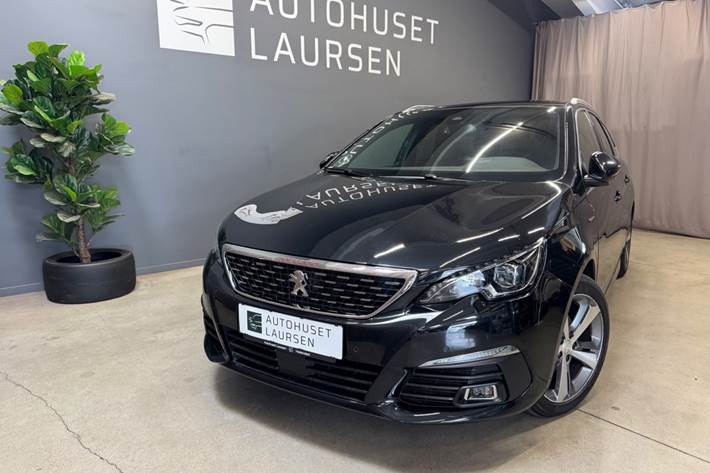 Sort Peugeot 308 fra 2018