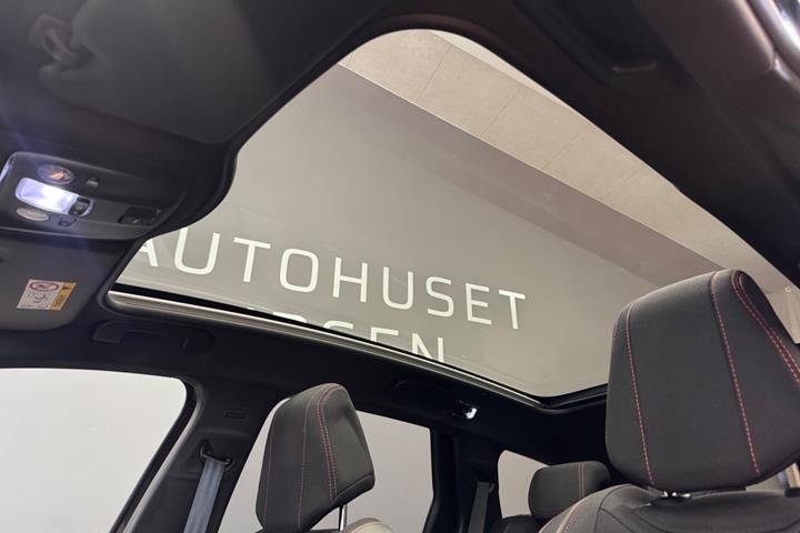 Sort Peugeot 308 fra 2018
