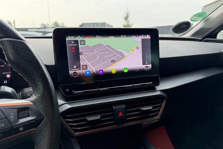 Grå Cupra Leon fra 2021
