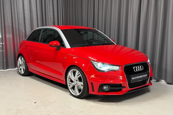 Rød Audi A1 fra 2011 set udefra