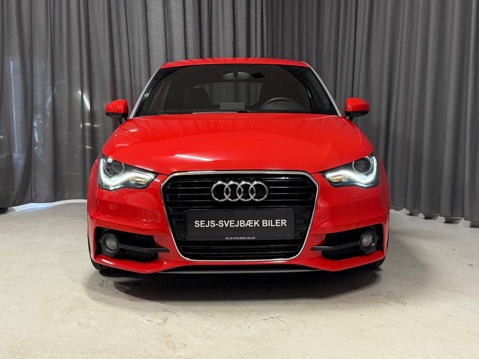 Rød Audi A1 fra 2011