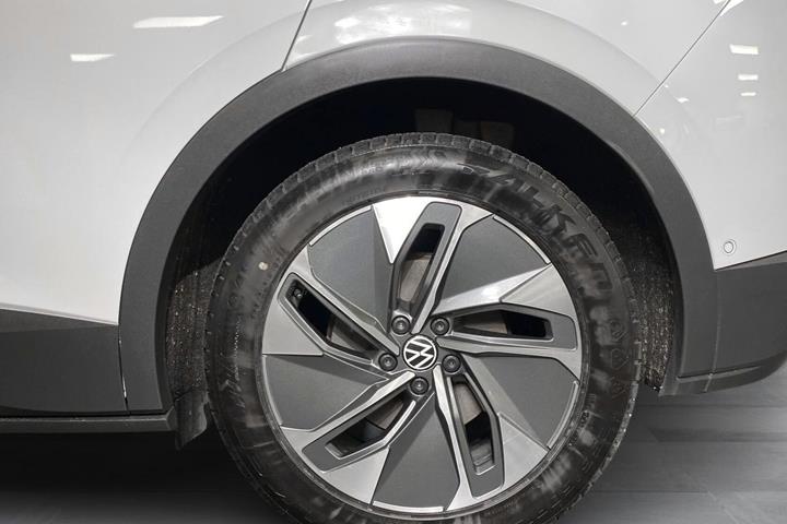 Hvid VW ID.4 fra 2023