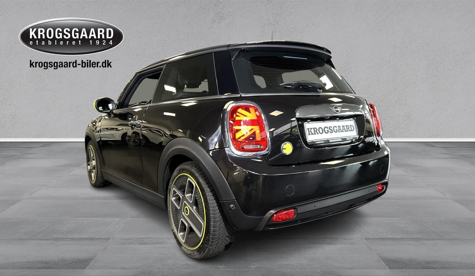 Sort Mini Cooper SE fra 2020