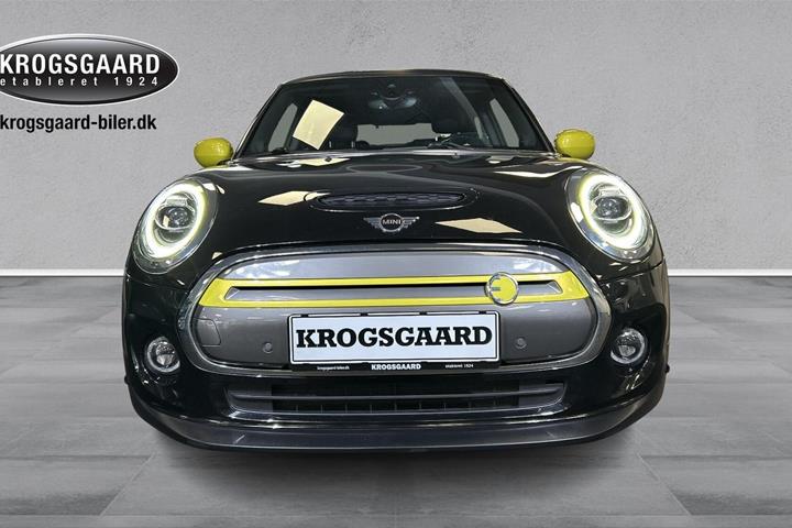 Sort Mini Cooper SE fra 2020