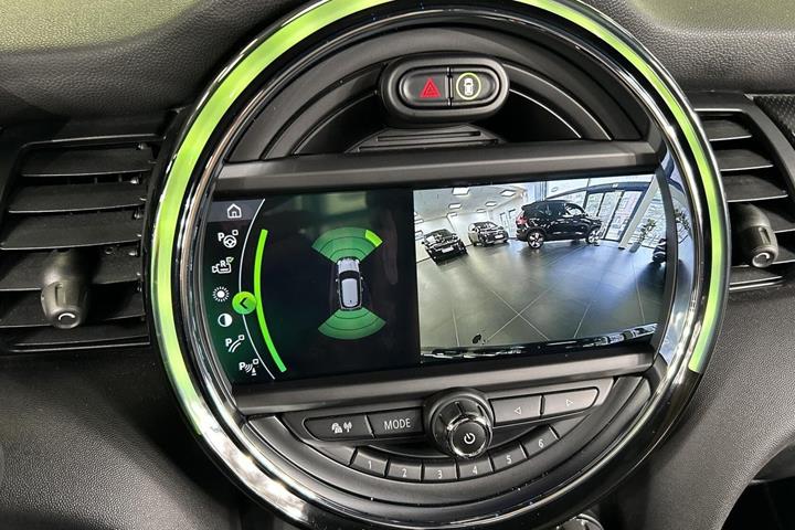 Sort Mini Cooper SE fra 2020