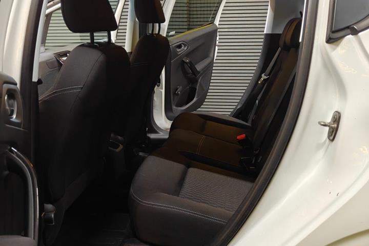 undefined Peugeot 208 fra 2018