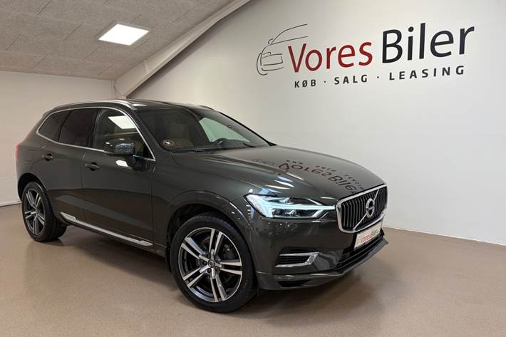 Grå Volvo XC60 fra 2020