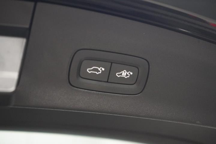 Sort Polestar 2 fra 2023