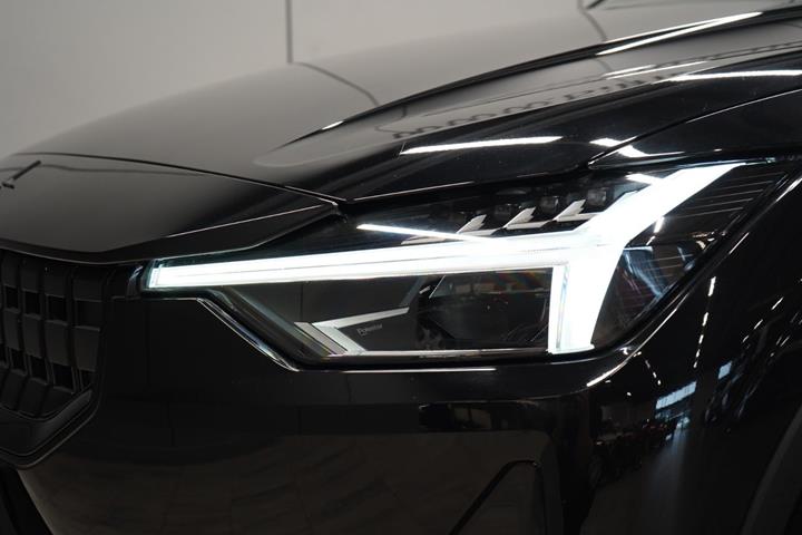 Sort Polestar 2 fra 2023