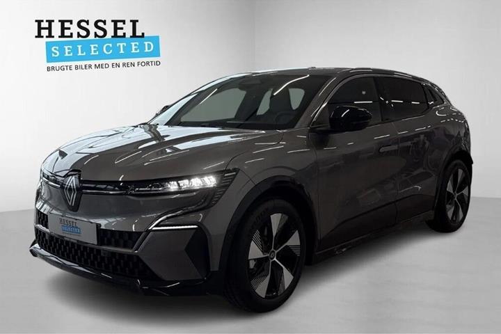 Grå Renault Megane E-Tech fra 2022 set udefra