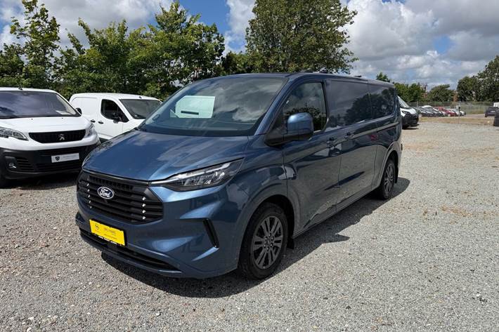 Blå Ford Transit Custom 300 L2 fra 2024