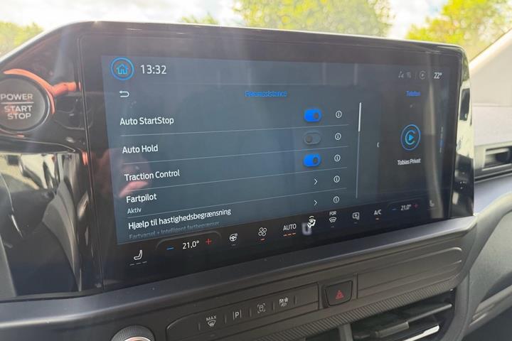 Blå Ford Transit Custom 300 L2 fra 2024