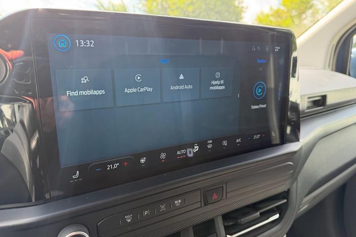 Blå Ford Transit Custom 300 L2 fra 2024