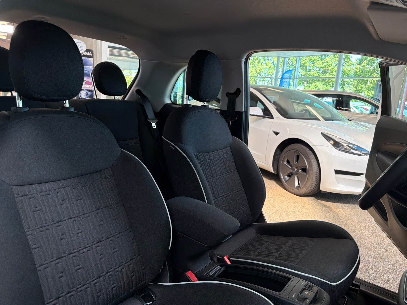 Sort Fiat 500e fra 2024
