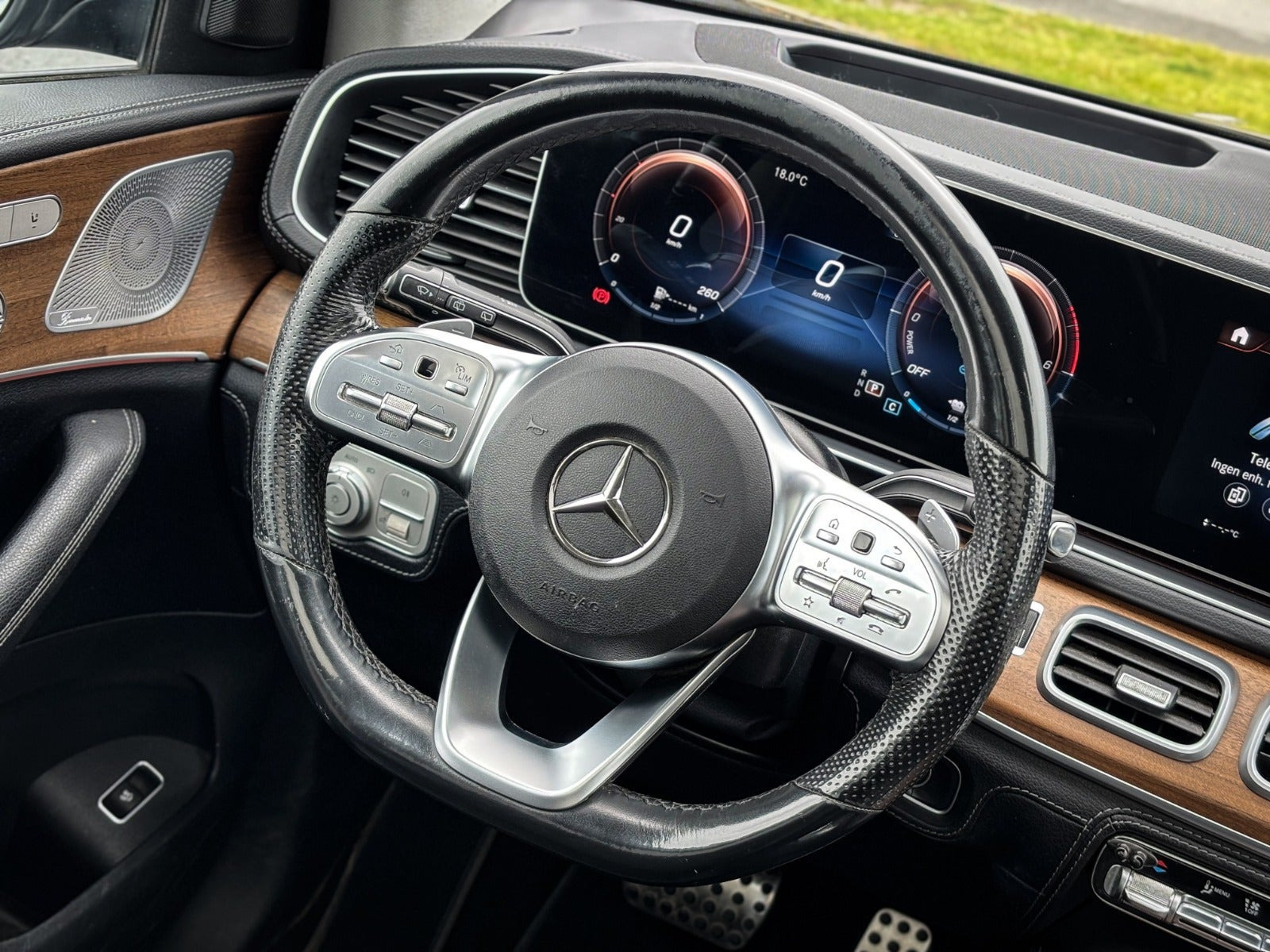 Sort Mercedes GLE350 de fra 2021