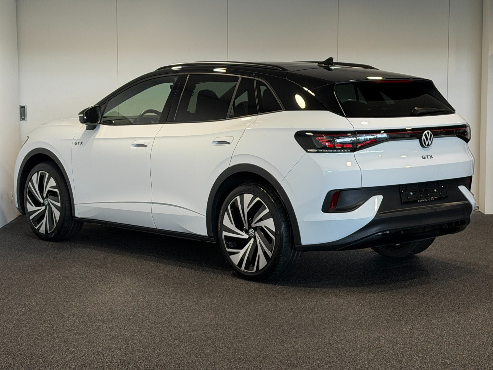Hvid VW ID.4 fra 2023