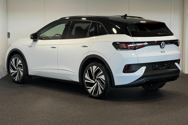 Hvid VW ID.4 fra 2023