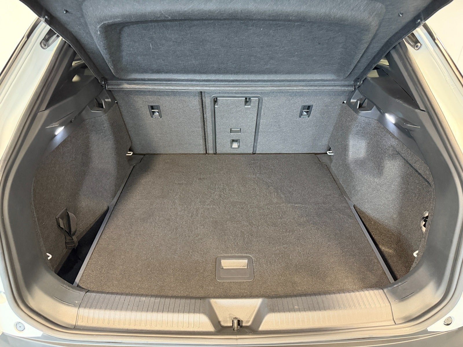 Hvid VW ID.4 fra 2023