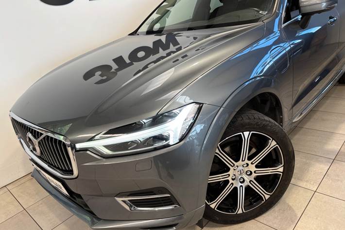 Grå Volvo XC60 fra 2018