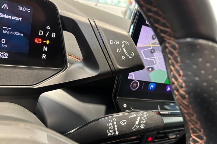 Grå Cupra Born fra 2022