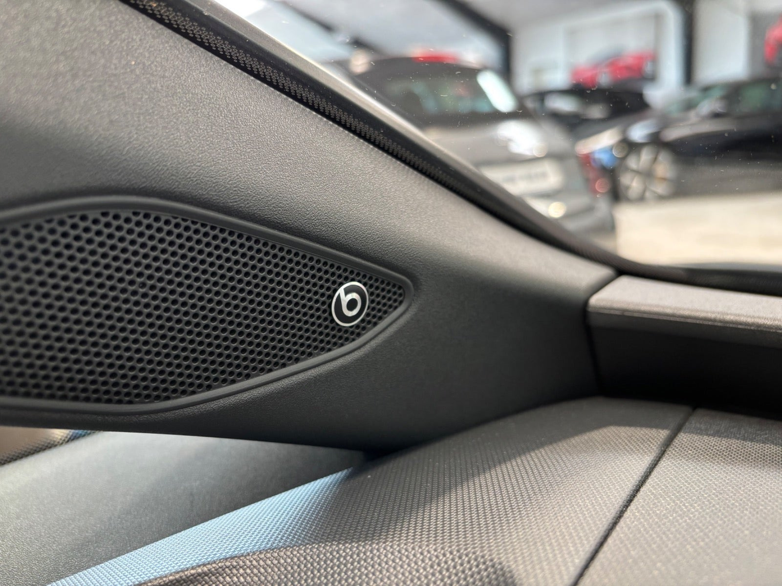 Grå Cupra Born fra 2022