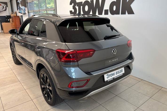 Grå VW T-Roc fra 2023