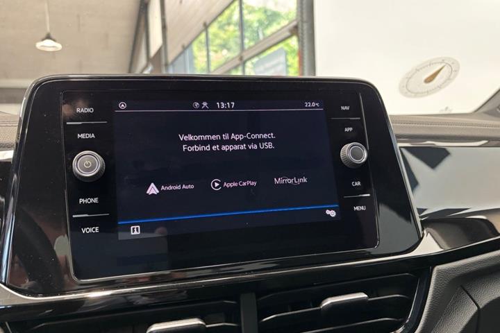 Grå VW T-Roc fra 2023