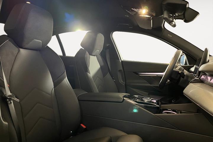 Grå BMW i5 fra 2026
