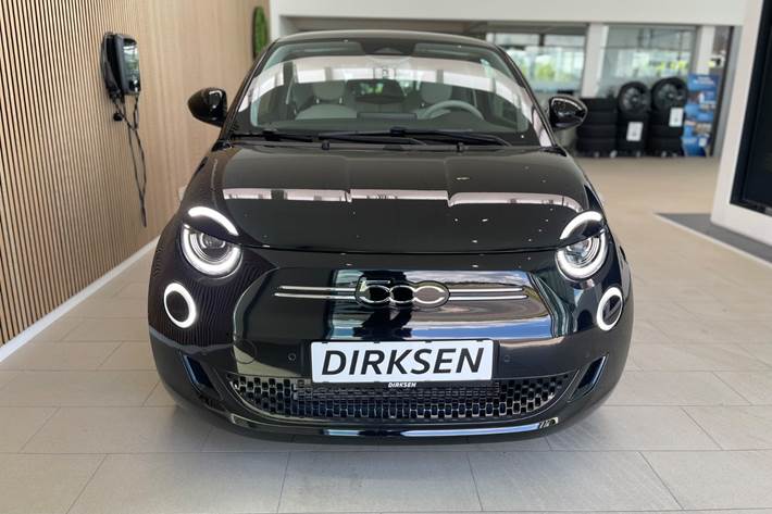 Sort Fiat 500e fra 2023