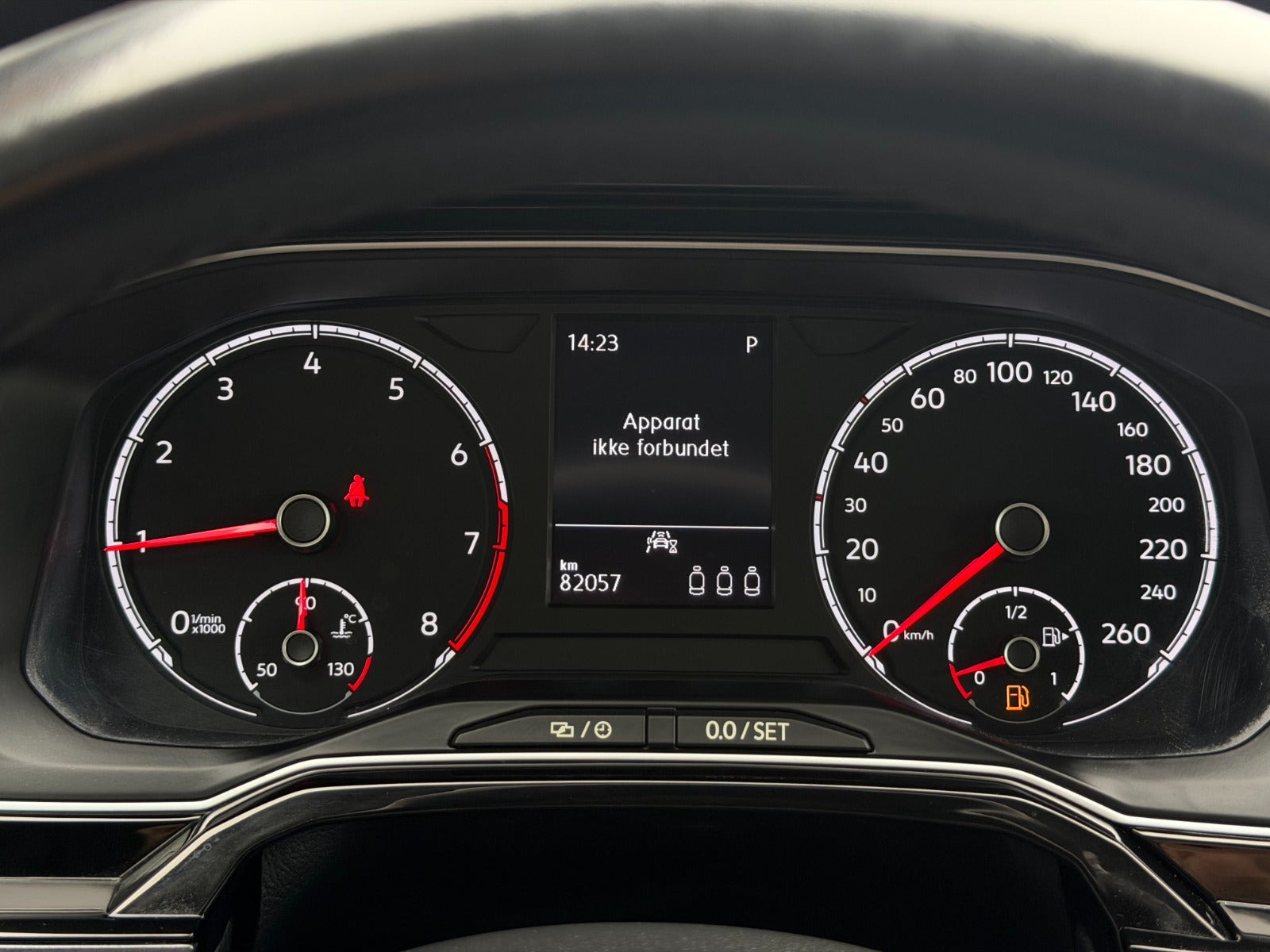 Grå VW e-Golf VII fra 2020