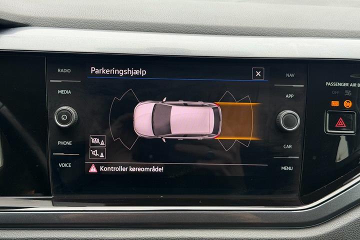 Grå VW e-Golf VII fra 2020