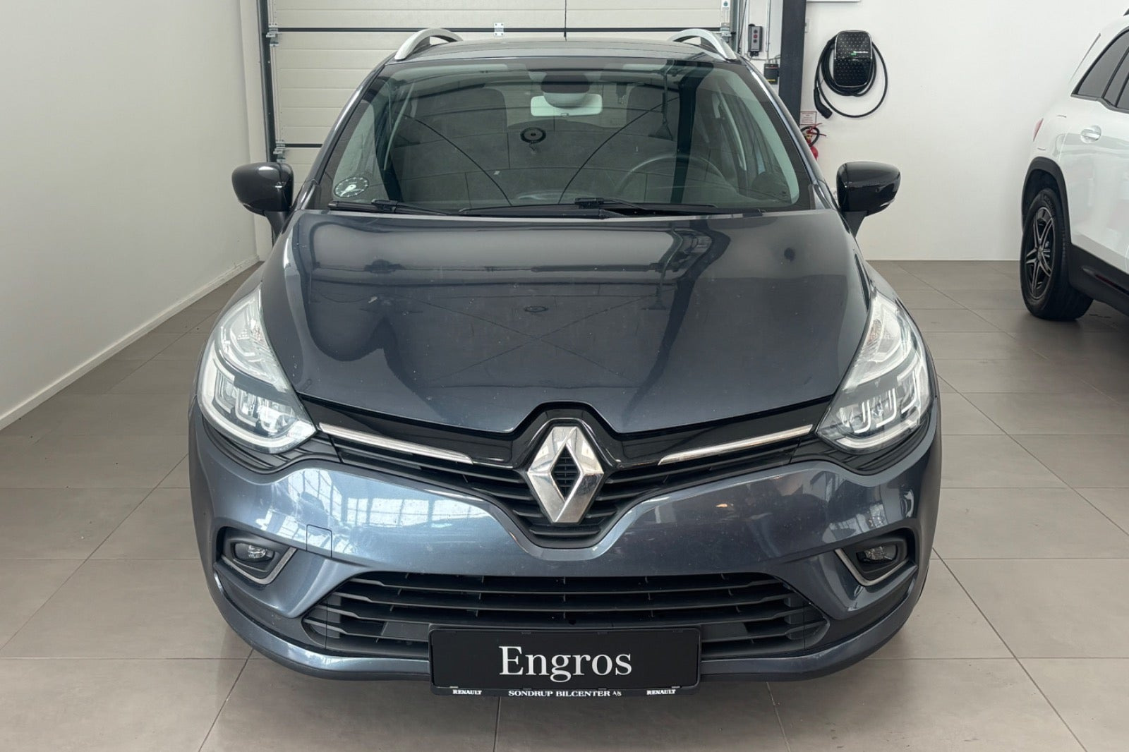 Sort Renault Clio IV fra 2017