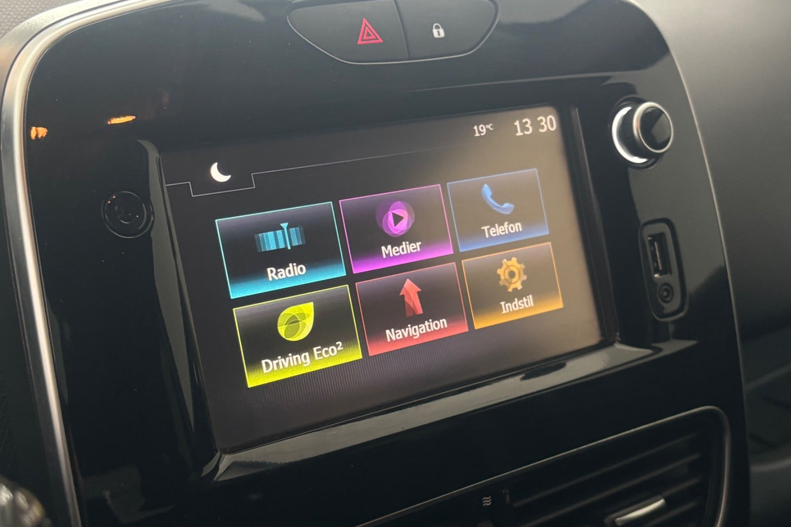 Sort Renault Clio IV fra 2017