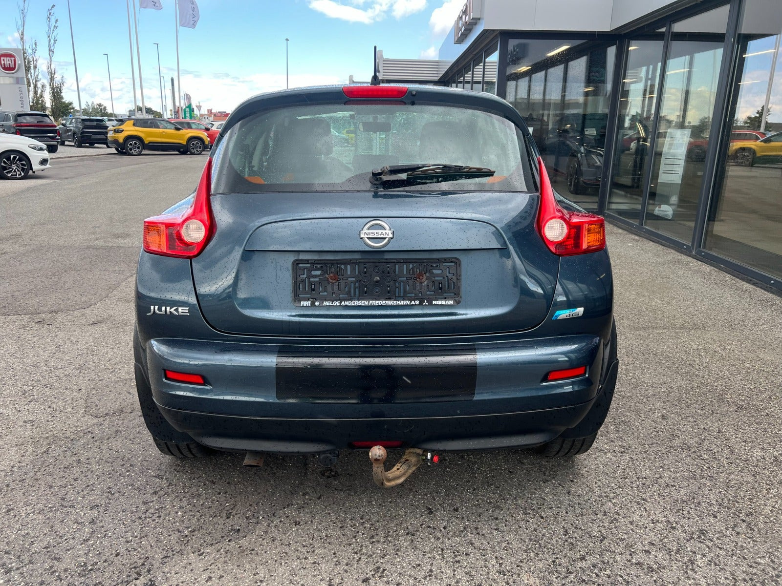 Blå Nissan Juke fra 2011