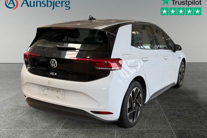 Hvid VW ID.3 fra 2023